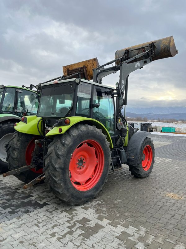 Tractor Claas AXOS 340 - Image 5