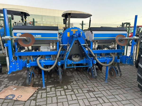 Semanatoare 4 randuri New Holland - Image 6