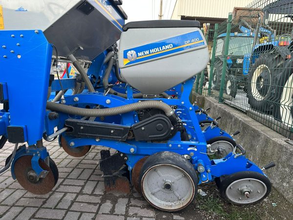 Semanatoare 4 randuri New Holland - Image 4
