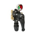 Distribuitor metalic cu 3 cai, manometru glicerina inclus pentru erbicidator