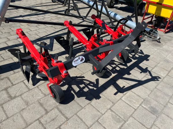 Cultivator sapat bilonator prășitoare pe 3 randuri - imagine 2