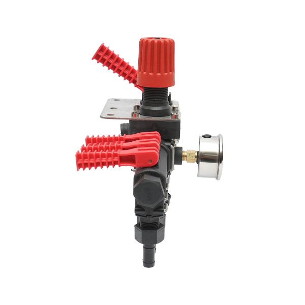 Distribuitor erbicidator cu 3 cai si cu manometru - imagine 4