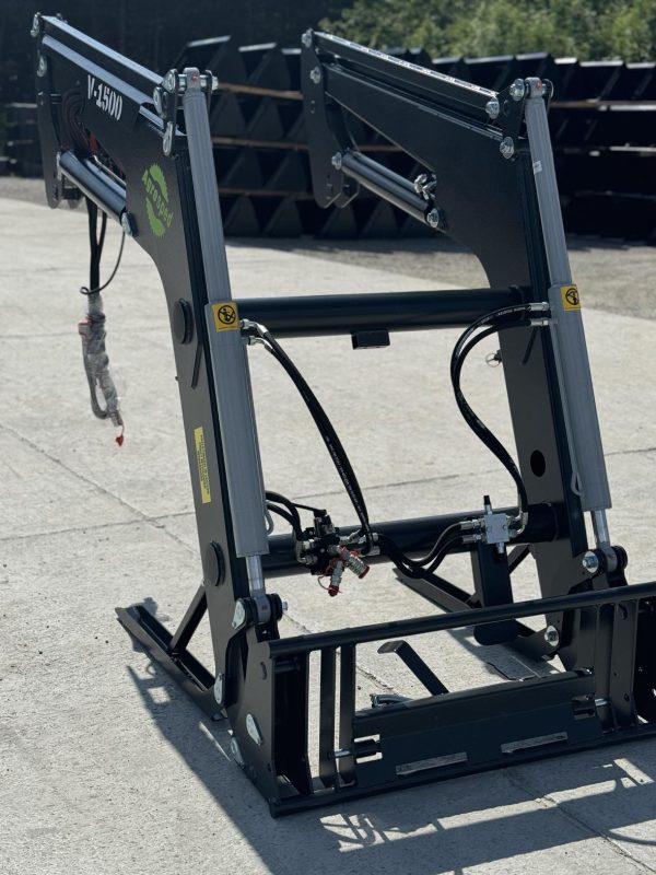 Incarcator frontal profesional 1500kg - Image 3