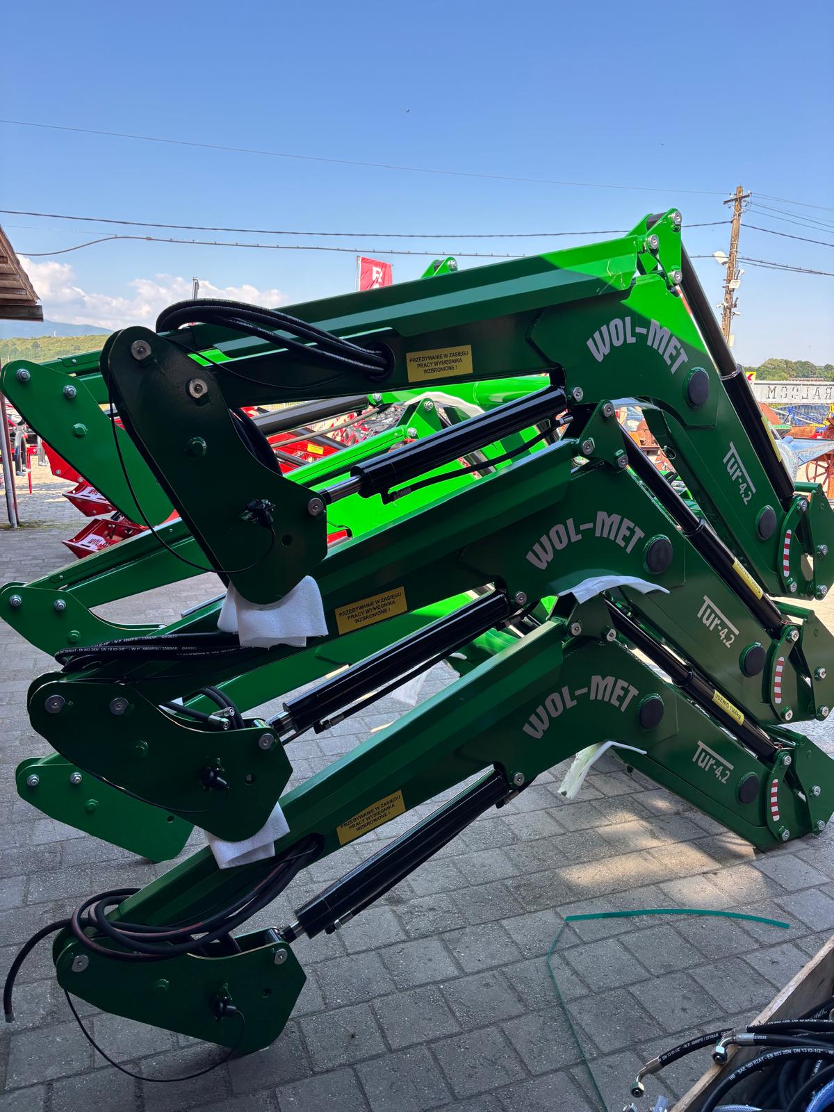 Incarcator frontal profesional 1500kg - Image 4