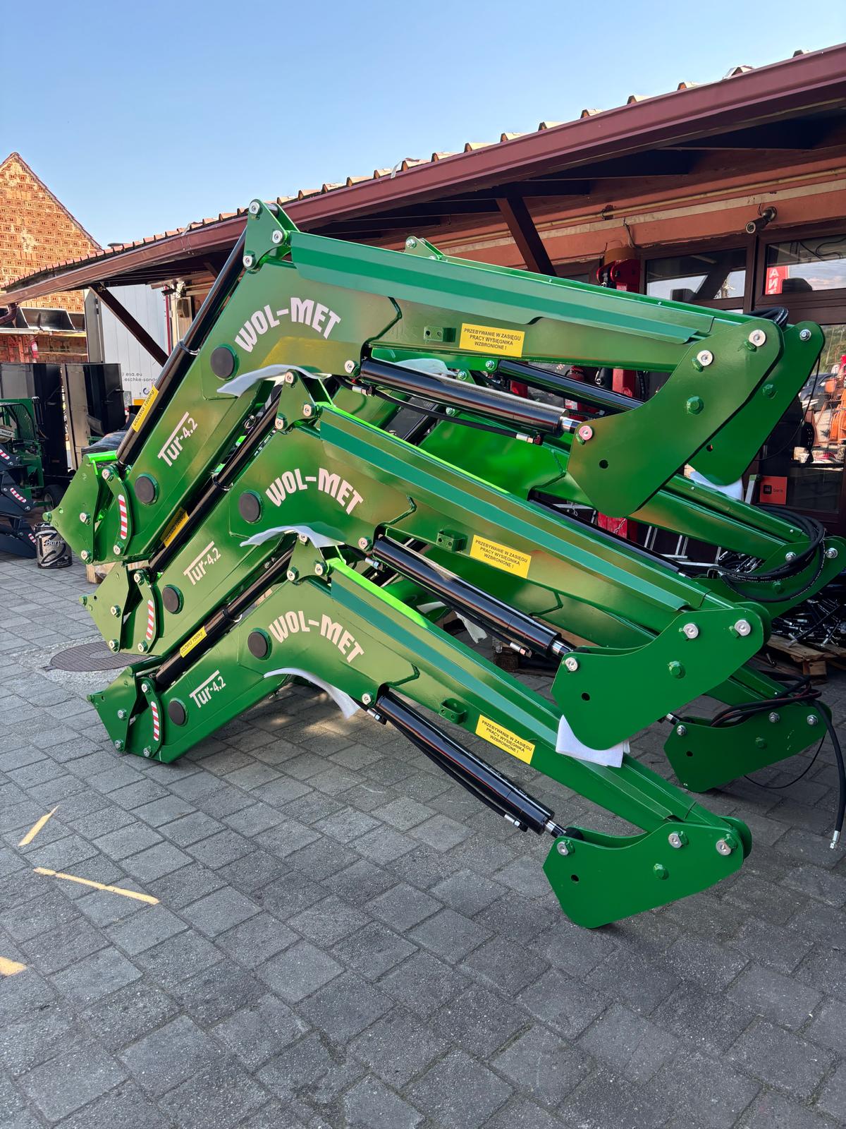 Incarcator frontal profesional 1500kg - Image 3