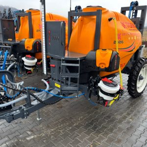 Met erbicidat tractabil 3000 litri hidraulic