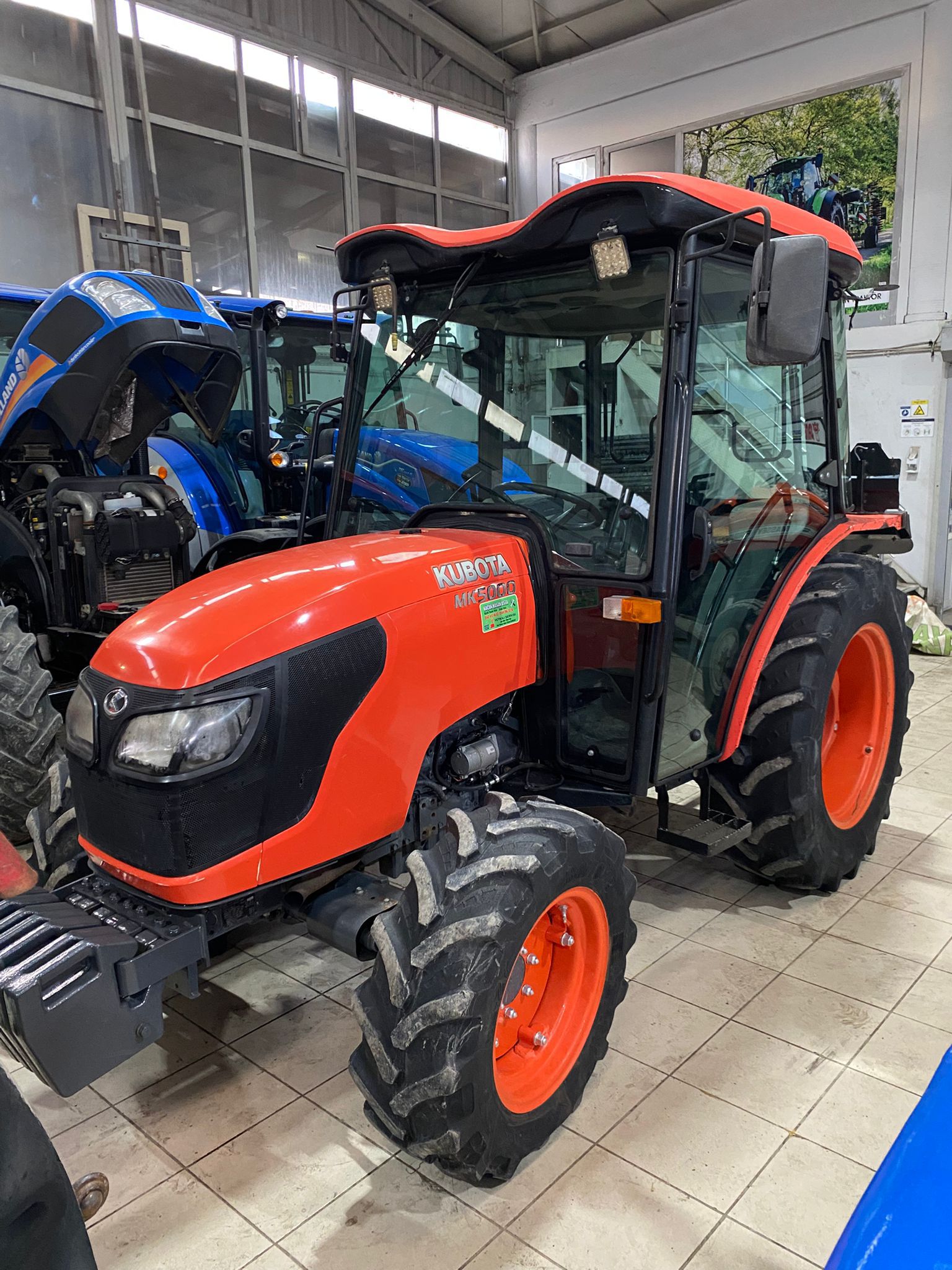 Tractor Kubota MK5000 de 50 cp