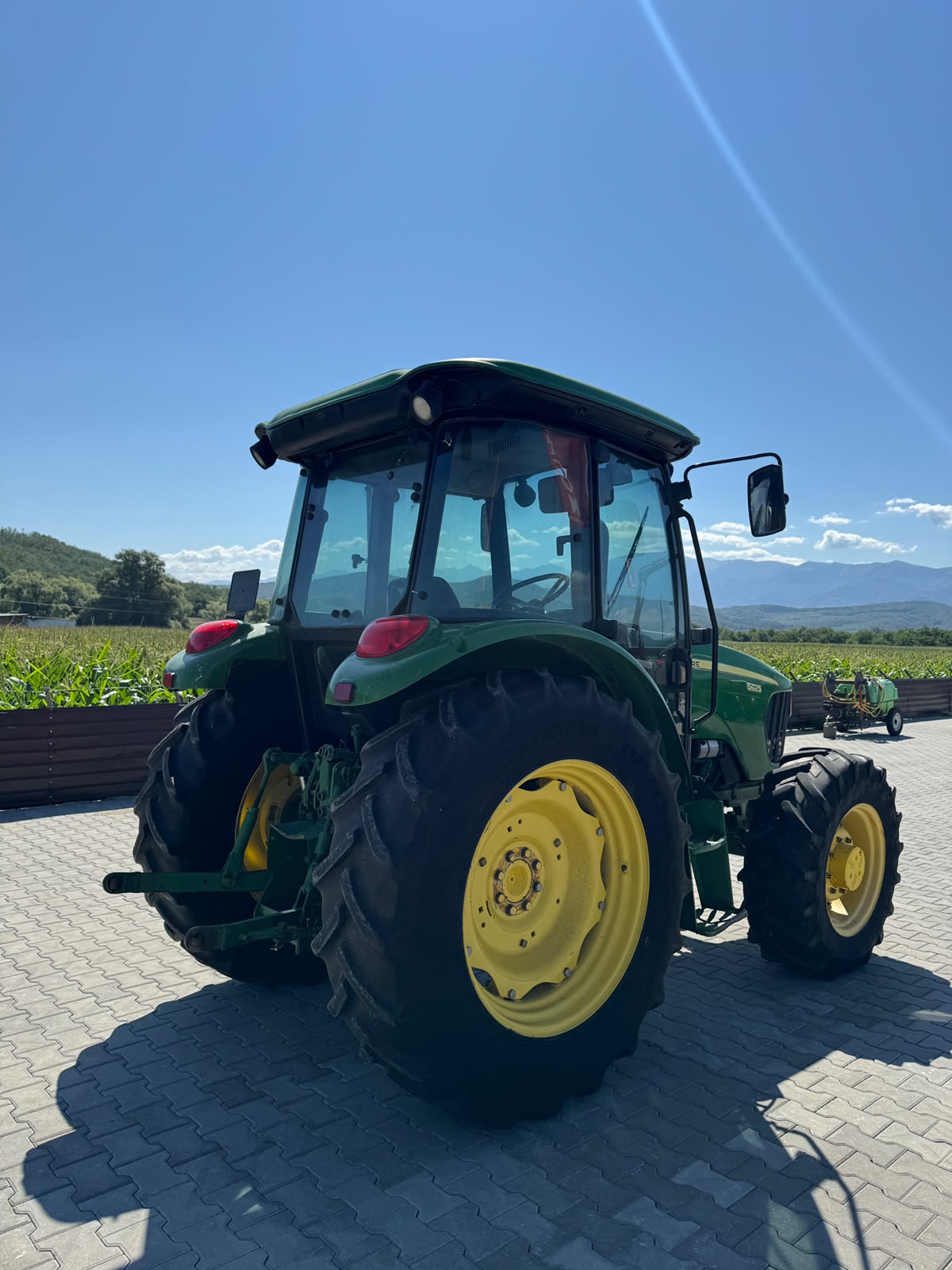 Tractor John Deere 5725 - imagine 8