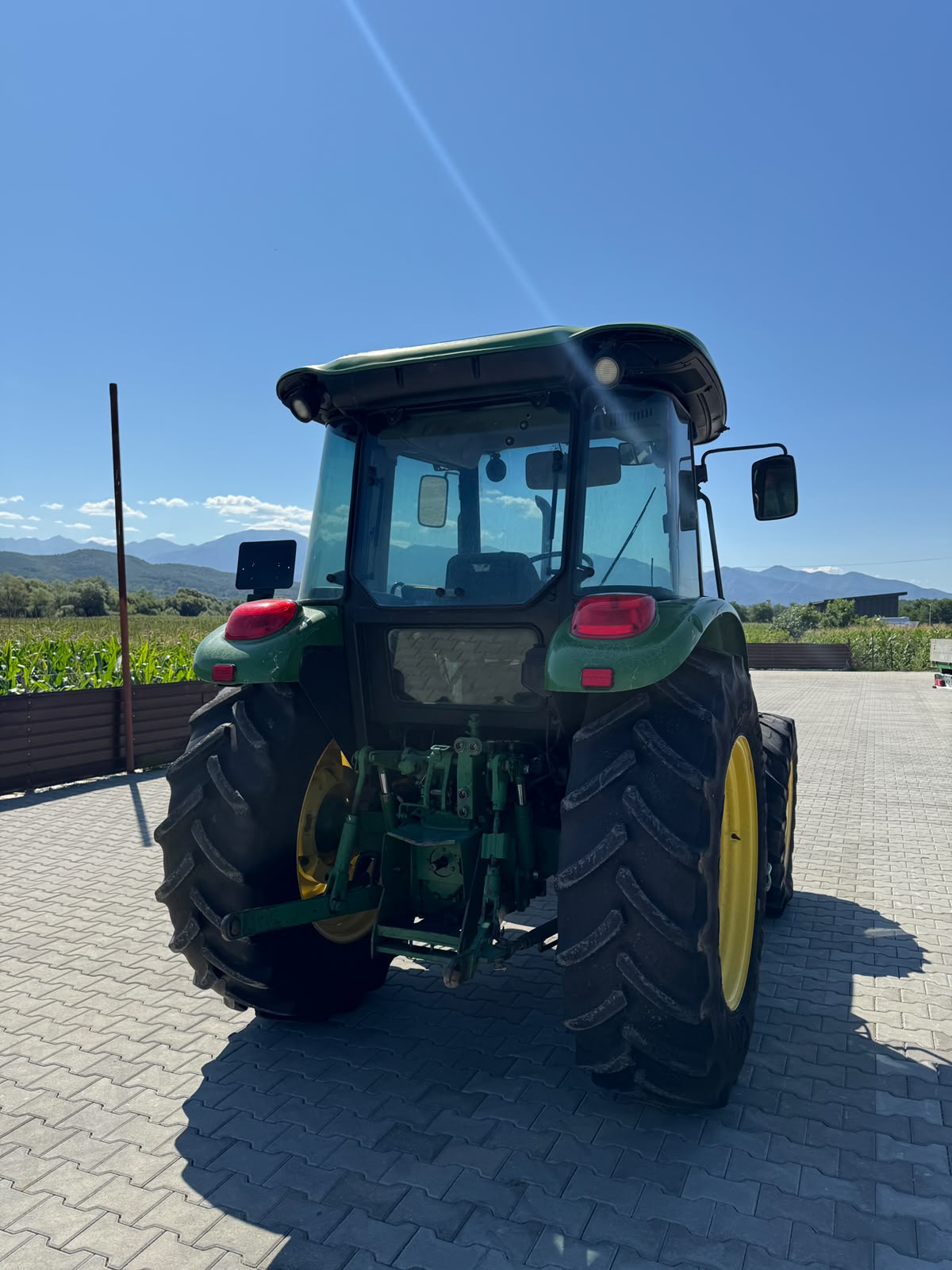 Tractor John Deere 5725 - imagine 6